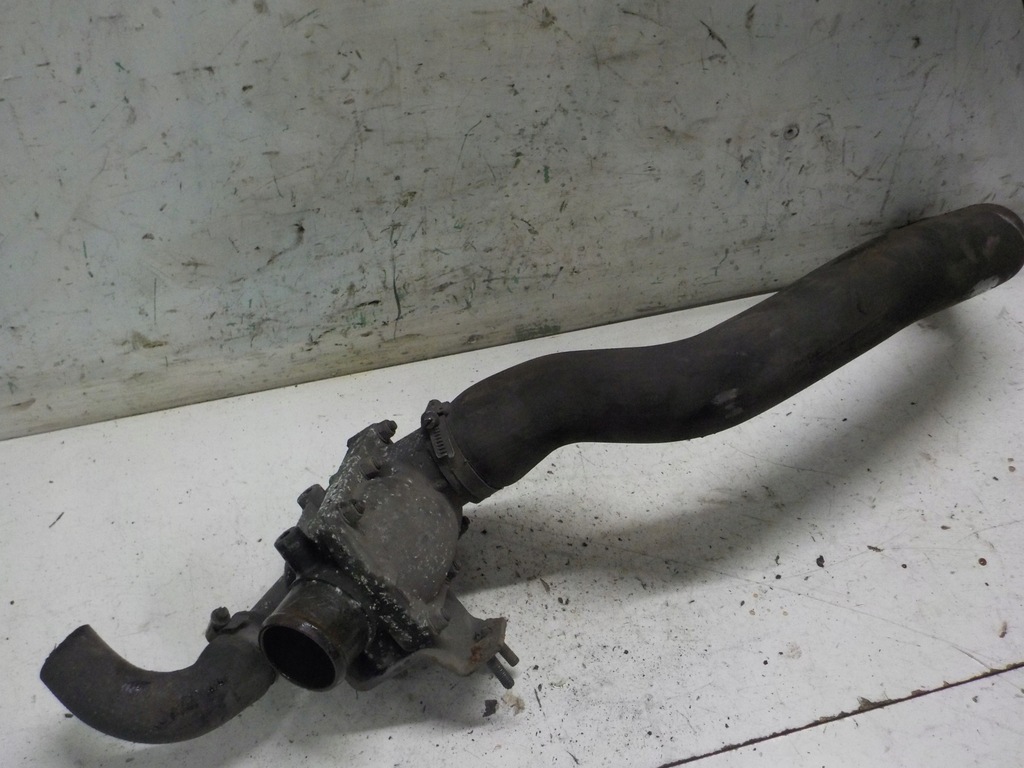 фото №1, Scania r v8 термостат