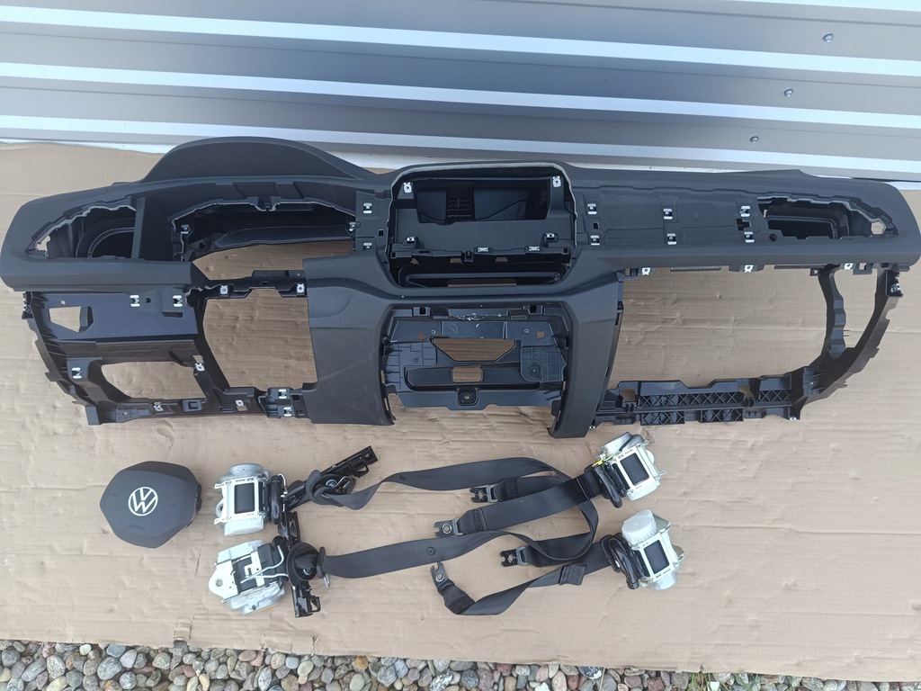 фото №1, Панель приладів консоль подушка безпеки vw t-roc 2ga lift комплект оригінал