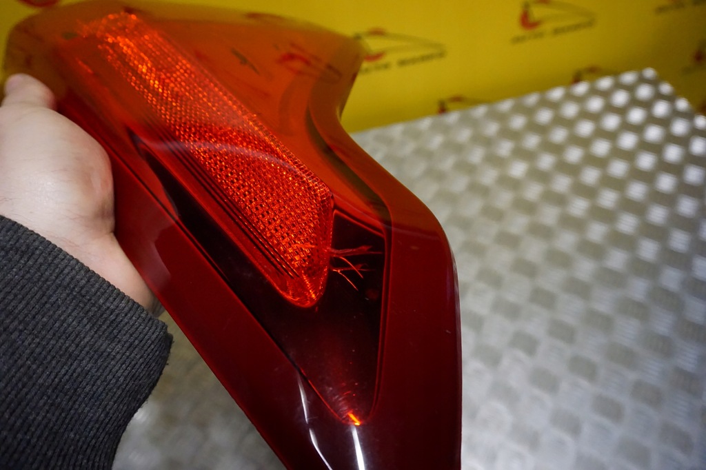 фото №9, Ford explorer 2020 - 2023 лампа задняя задняя левая usa