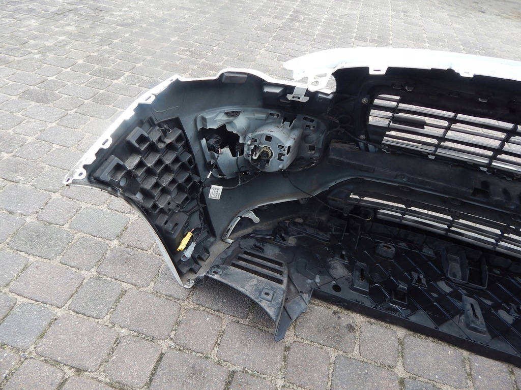 фото №7, Бампер peugeot 3008 lift 4 x pdc