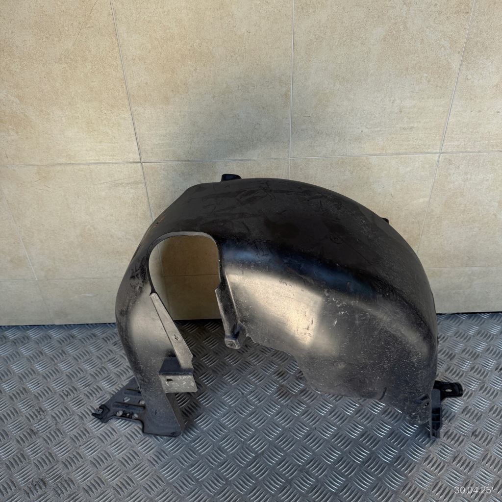 фото №1, Подкрылок задние левая audi a1 82a810969c