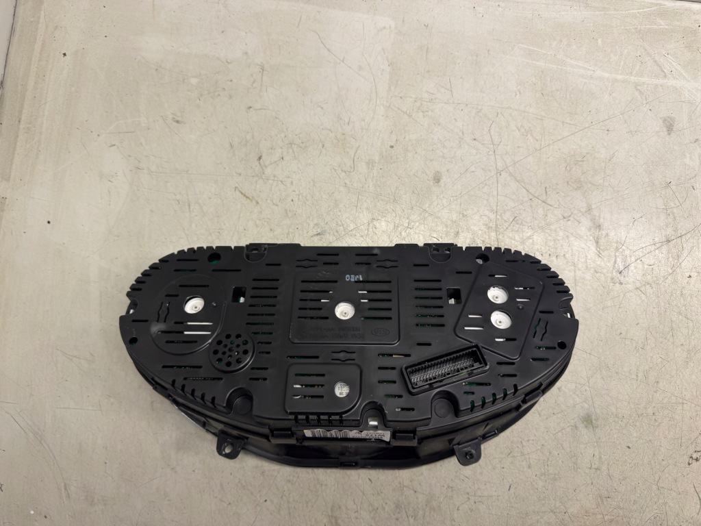 Kia sportage 3 2.0 crdi панель приборів 94003-3u175 Київ