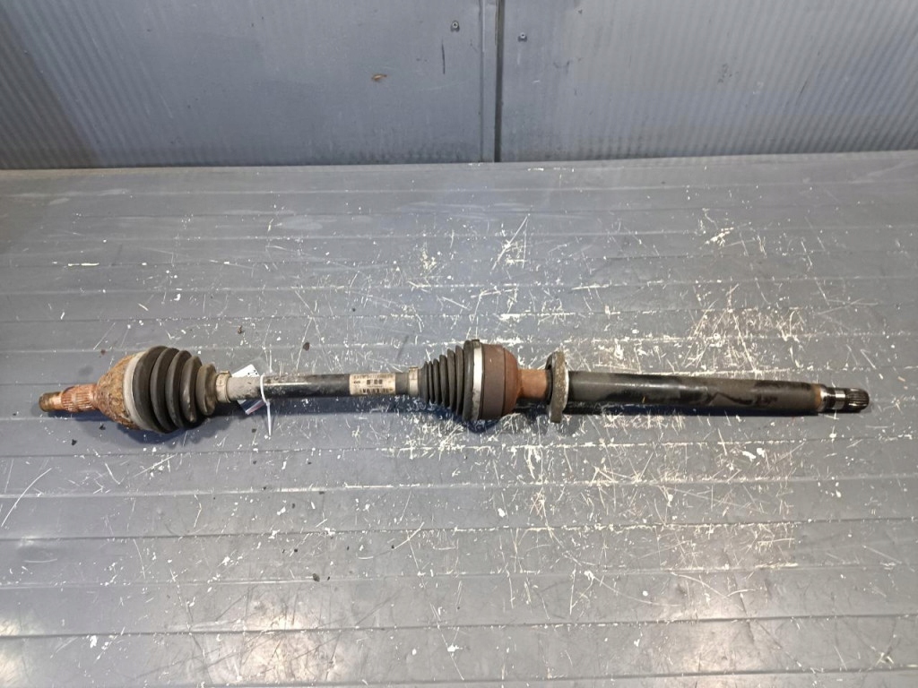 фото №1, Opel insignia a 1.4t привідний вал права перед 13265648