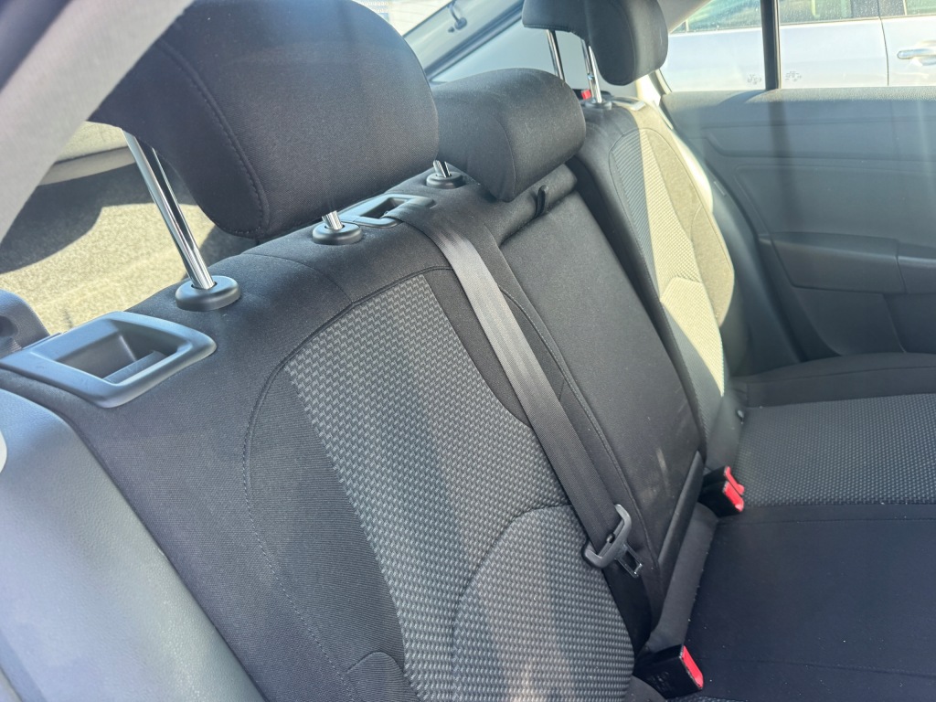 фото №8, Seat toledo iv hb 5d сиденья перед задняя комплект