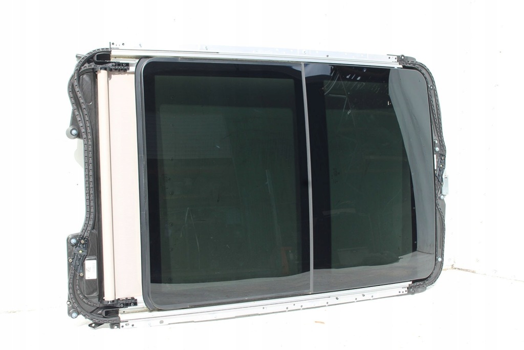 фото №12, Bmw 2 f46 шторка крыша 7371803 solar панорамный люк стеклянный люк prze