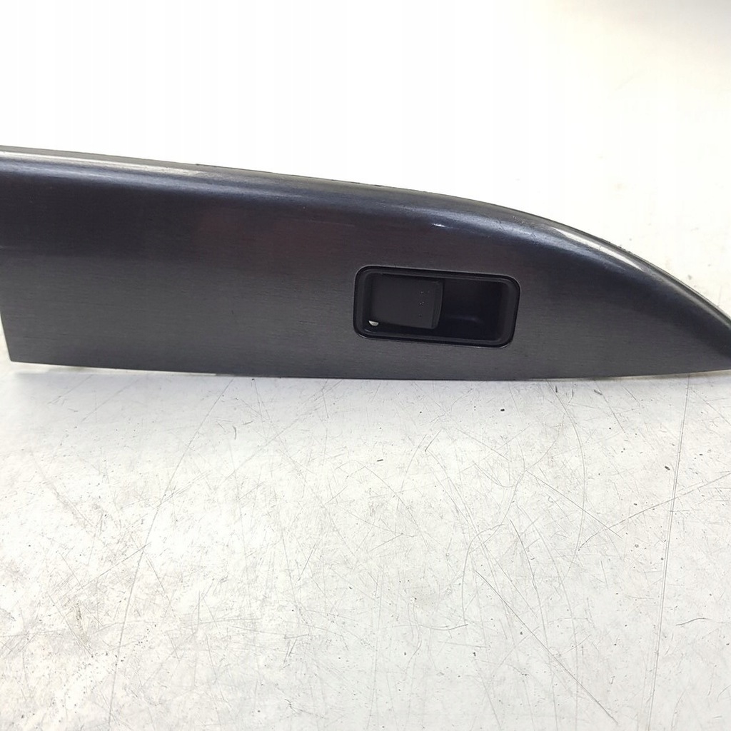 фото №1, Панель кнопка стекло правый задняя mazda 6 mazda6