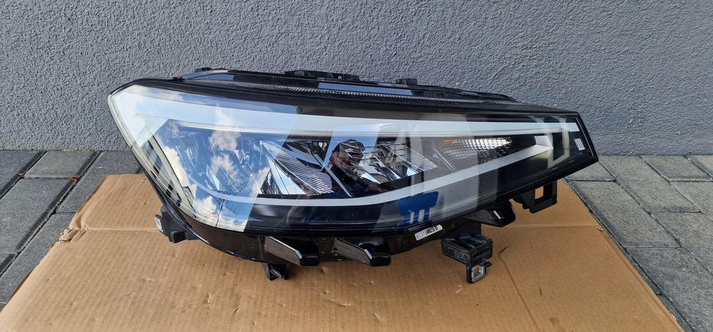 фото №1, Лампа правая перед передняя vw id 4 id.4 full led 11b941006a