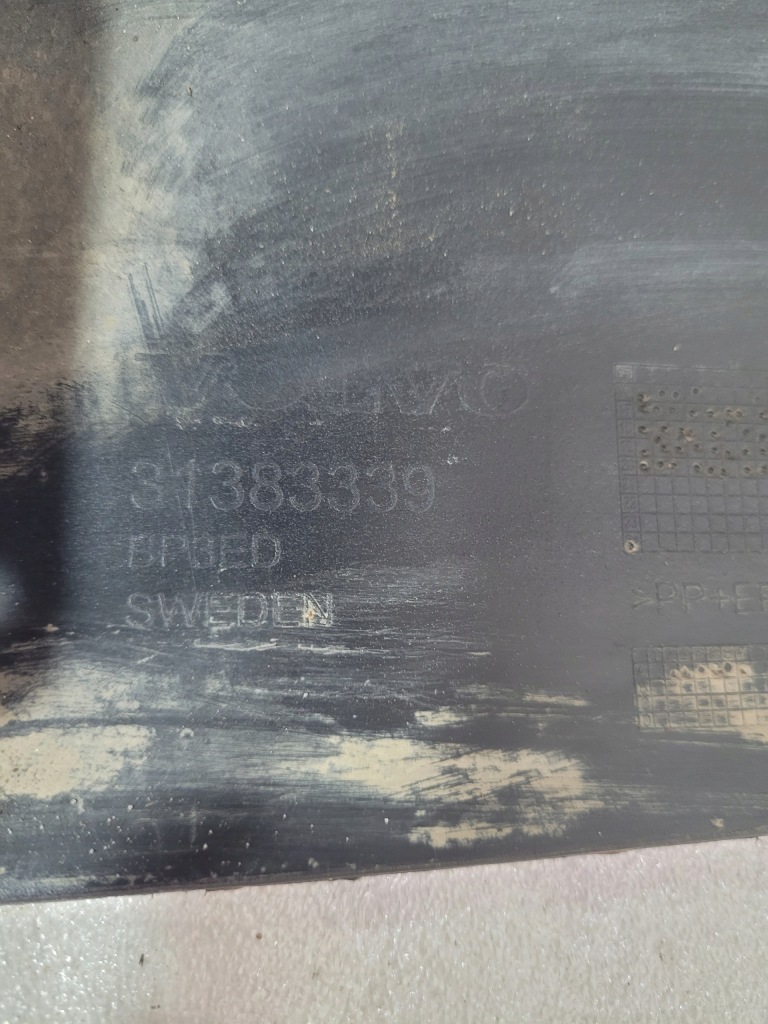 фото №15, Volvo v90 cross country спойлер бампера задня задня