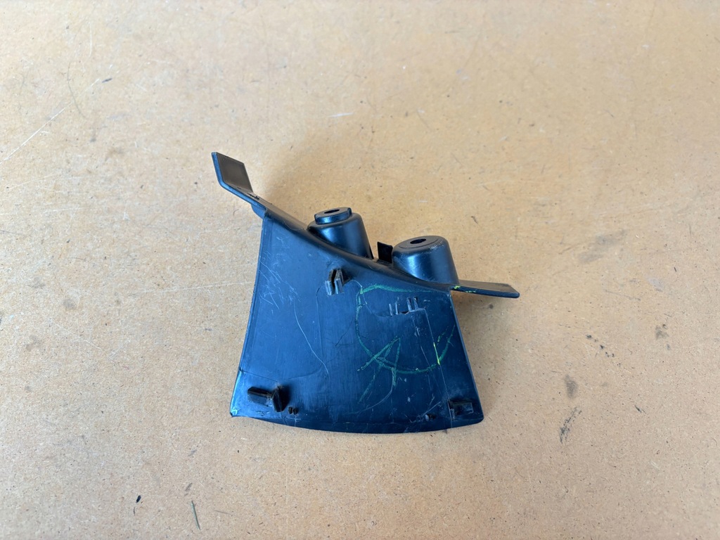 фото №5, Пластик защита лампы renault scenic iv 4