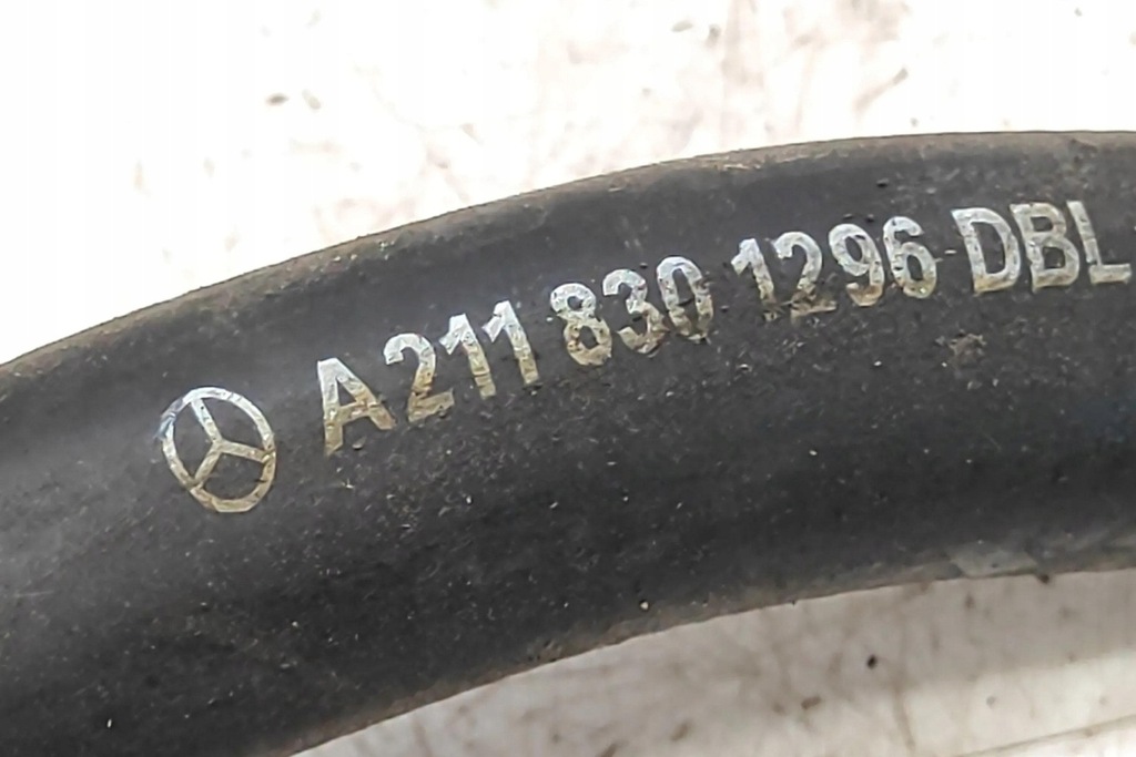 фото №6, Труба охлаждение mercedes-benz cls c219 a2118301296dbl 3.5l бензиновый 2005