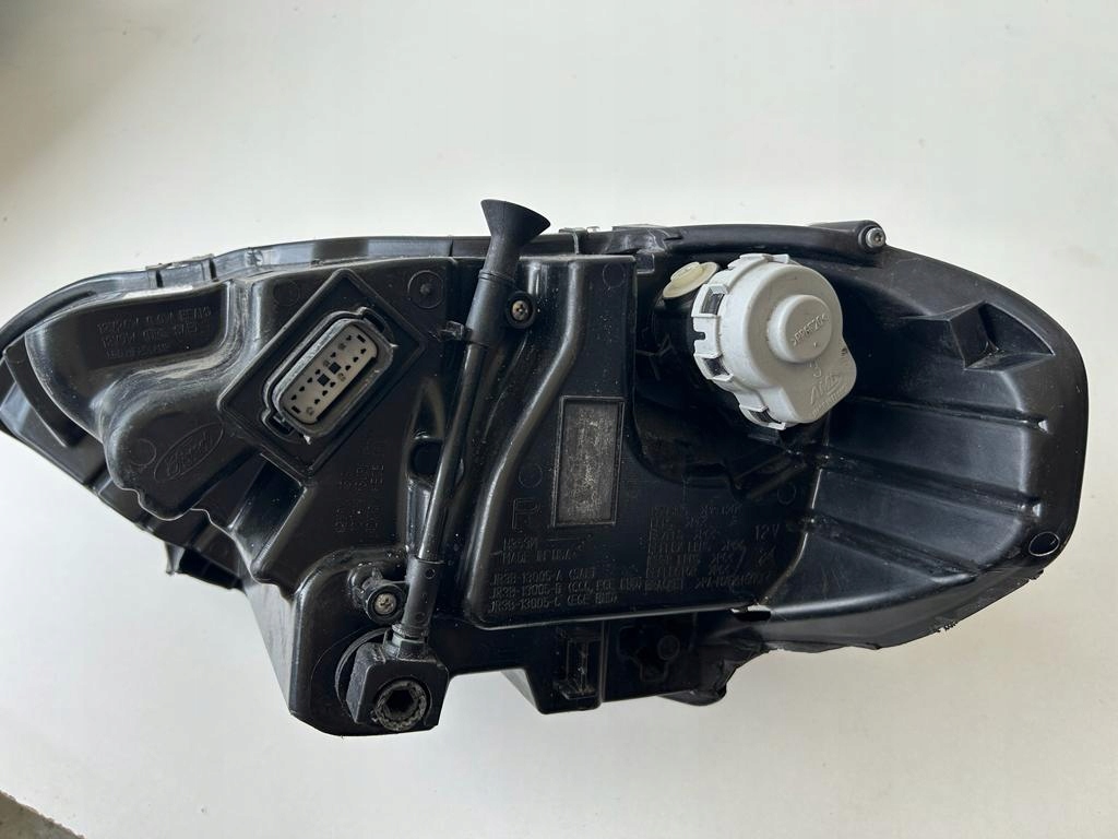 фото №7, Ford mustang лампа права full led 850158902106727