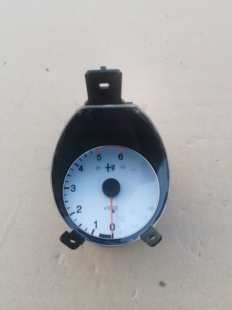 фото №1, Alfa romeo 156 счетчик приборная панель 60653711