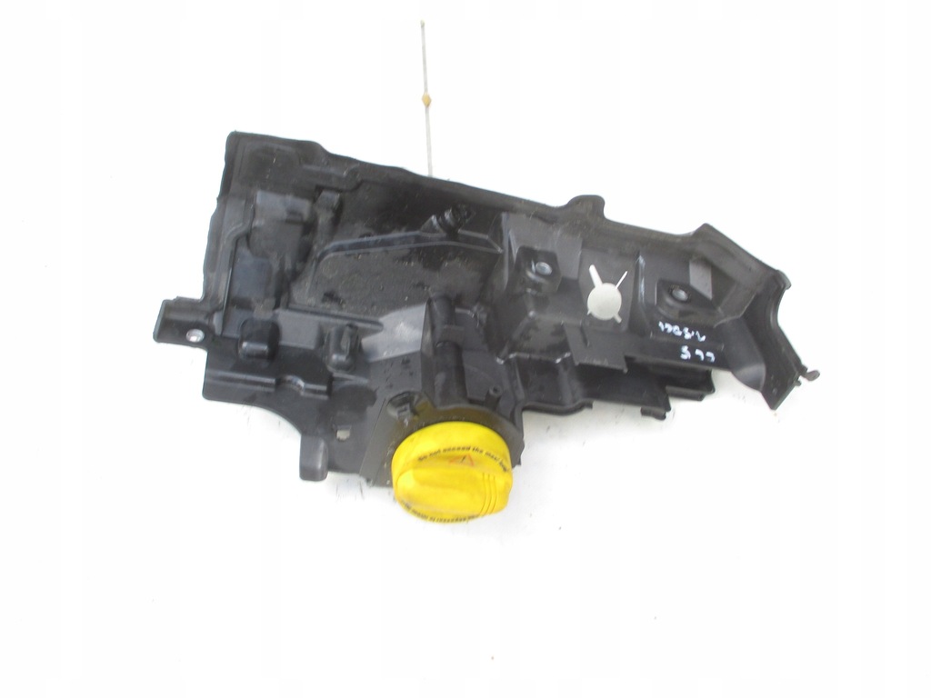 фото №1, Renault clio v captur ii заливная горловина масла щуп защита 1.5 blue dci 175b13541r