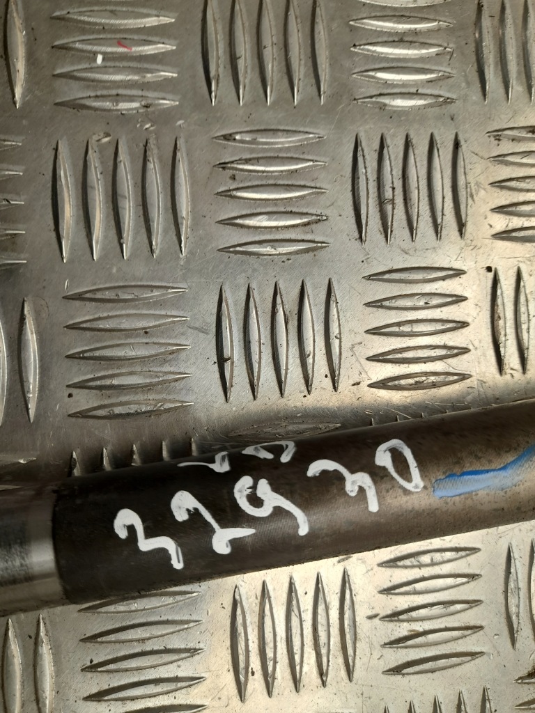 фото №4, Привідний вал półośka права передня mercedes gle w167 a1673301301