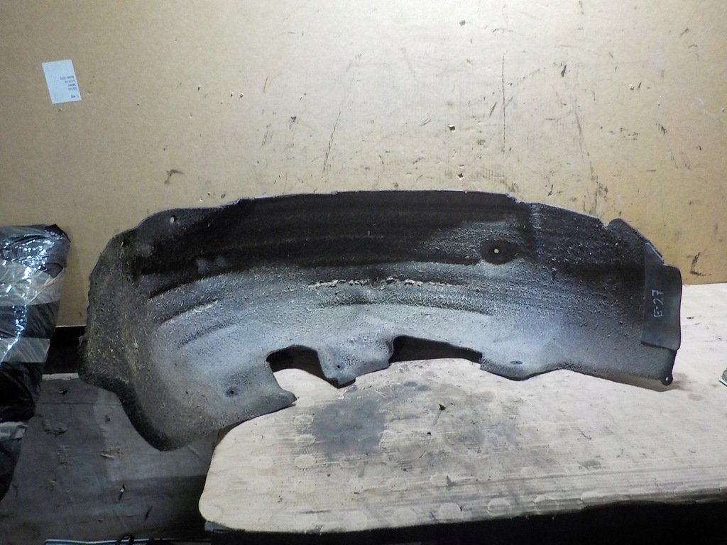фото №6, Підкрилок правий задня mercedes w212 3.5b sedan