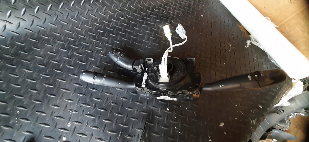 фото №10, Переключатель комбинированный citroen berlingo iii 98062257xt