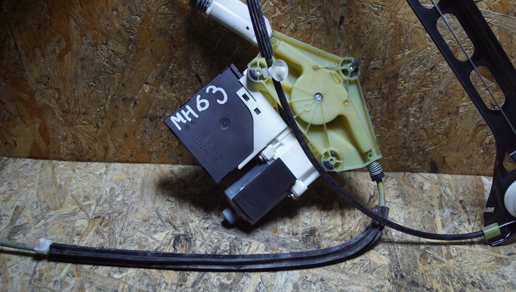 фото №4, Подъемник механизм стекло левый перед audi tt 8j