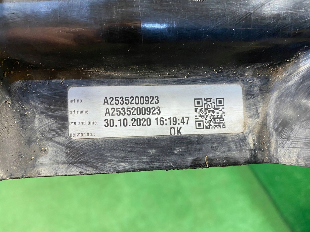 Mercedes glc w253 amg плита накладка под бампер a2535200923 Доставка