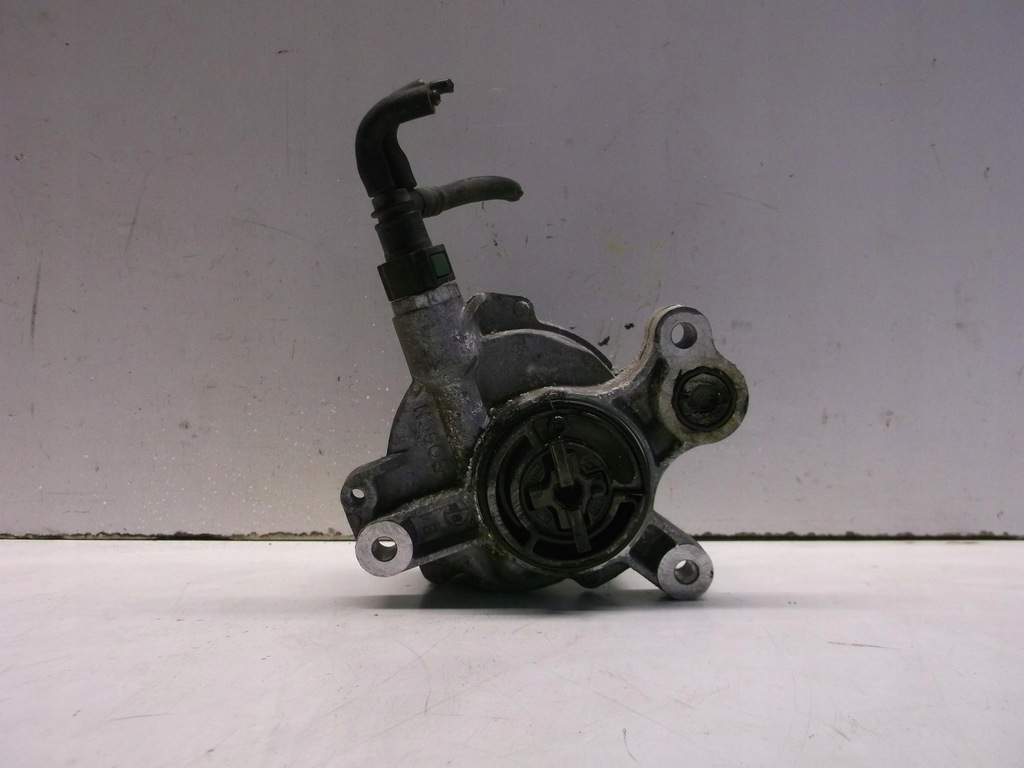 фото №1, Насос vacu вакуум peugeot 308 2.0 hdi #