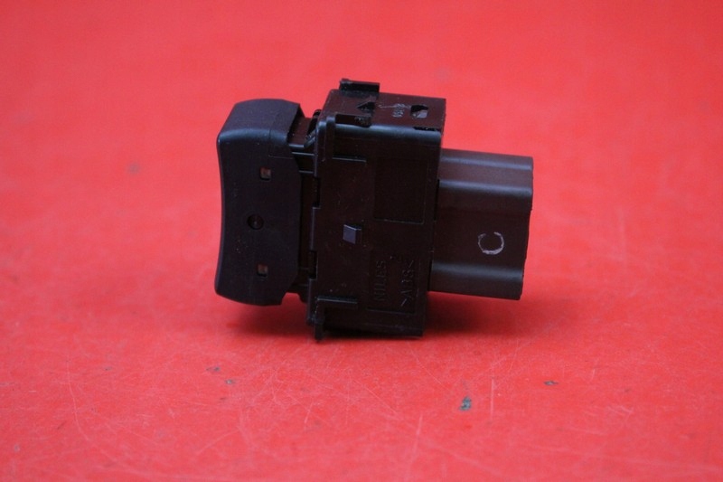 фото №5, Выключатель кнопка подогрев сиденье subaru legacy 5 v 09-13