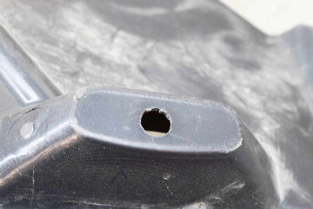 фото №5, Maserati levante suv m161 передний правый внутренний крыло задняя часть 6701