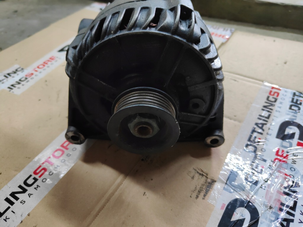 фото №1, Bmw e39 2.5tds генератор 2246149 0123515007