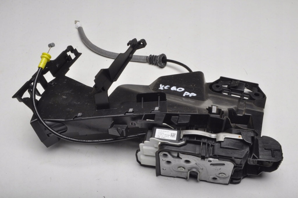 фото №1, Volvo xc60 ii замок двері правий перед передній 31462456