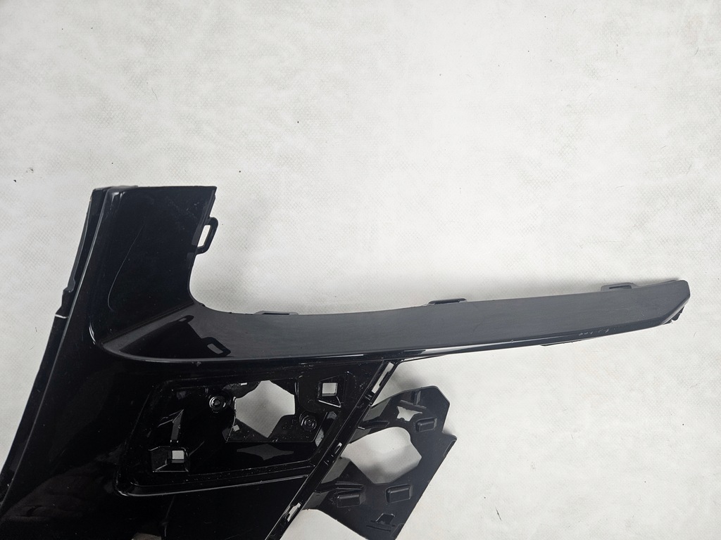 фото №9, Audi q6 e-tron s-line s line молдинг накладка бампера перед 85h807725b