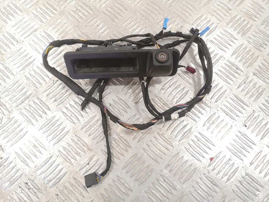 фото №1, Камера заднего вида крышки багажника ручка bmw g30