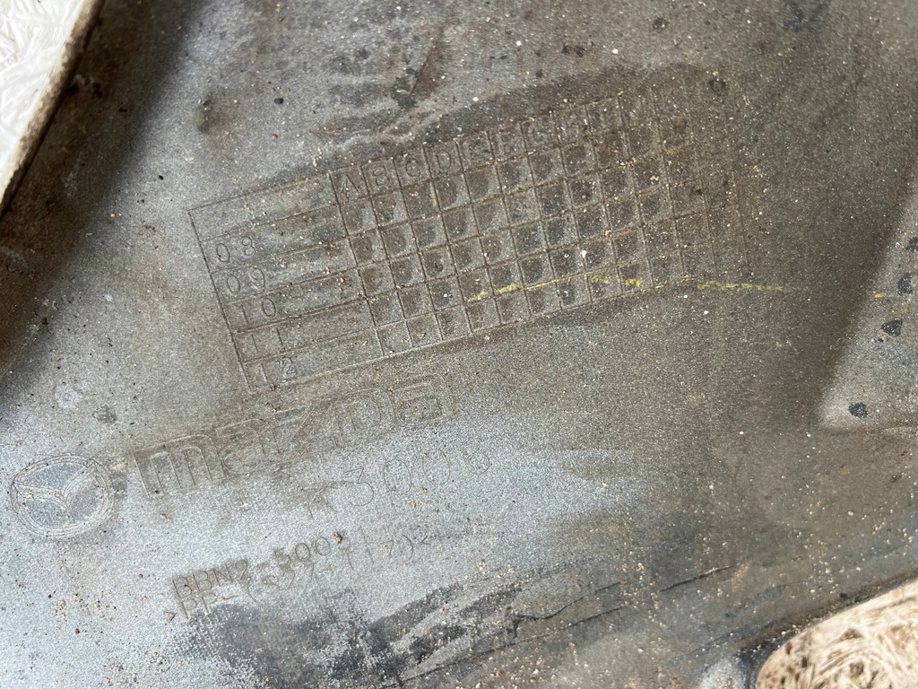 фото №6, Бампер перед передний mazda 3 iii sport 08-11