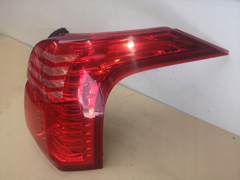 фото №9, Лампа правая задняя w крыло led peugeot 5008 i 09-13