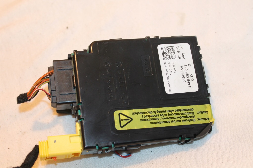 фото №1, Vw модуль kata поворота audi golf a3 rs3 лепестки переключения 8p0