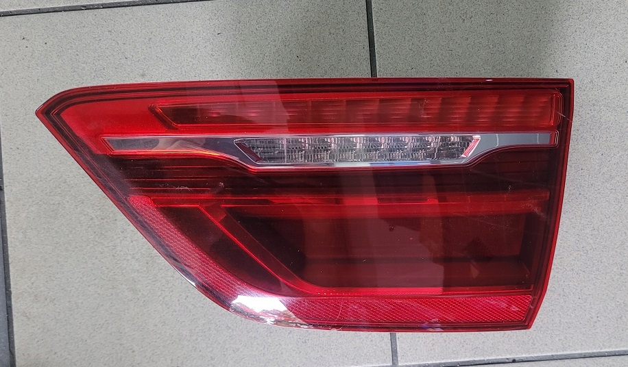 фото №1, Bmw x6 лампа права задня кришка багажника 2576428