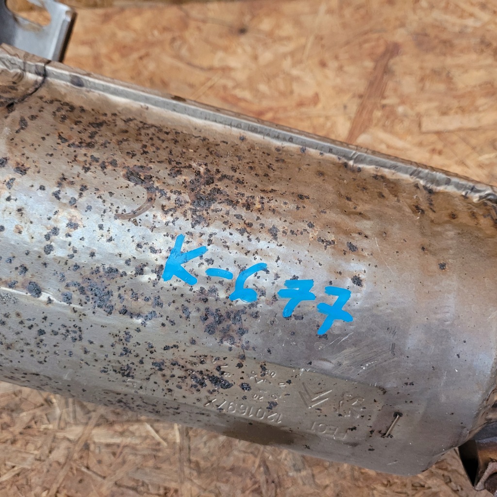 Катализатор труба psa 1.6 thp k677 в Украине