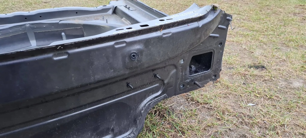 фото №13, S5 8w lift a5 поддон усилитель pas задняя ниша колеса sportback lz7s