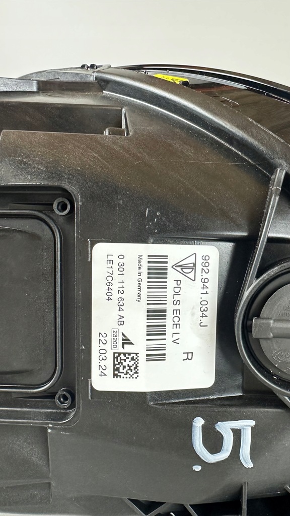 фото №7, Porsche carrera 911 992 лампа правая full led europa 992941034j