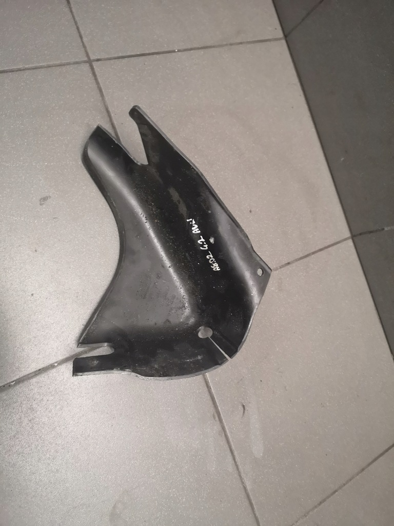 фото №5, Захист чашка audi a8 d2 4d0806583c