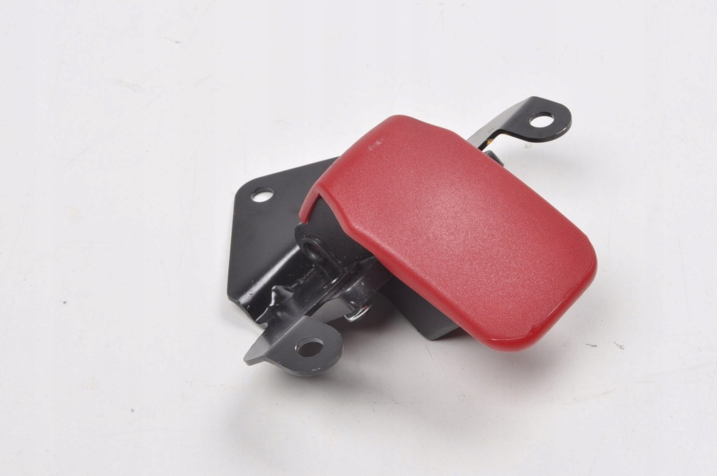 Ferrari portofino 3.9 f164 кнопка ручка открывания капот Цена