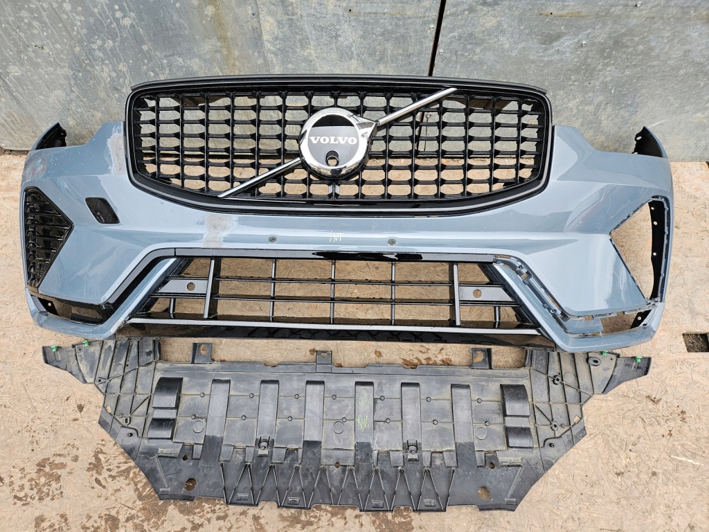 фото №1, Volvo xc60 ii lift r-design бампер перед передний решётка радиатора