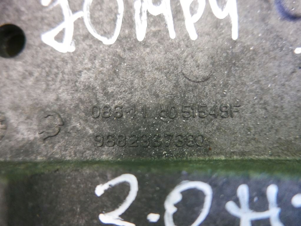 фото №2, Кронштейн генератора citroen jumpy ii 2.0 hdi rhk 07-