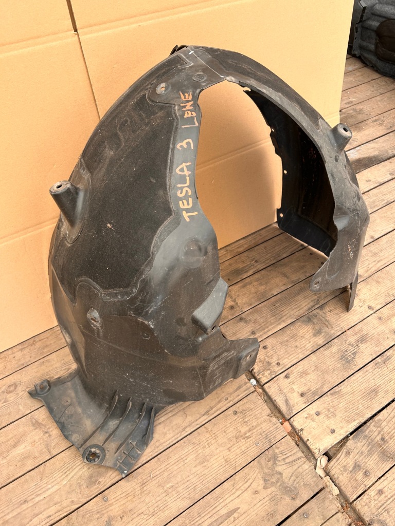 Подкрылок перед передние левая tesla model 3 1081581-00-e Оригинал