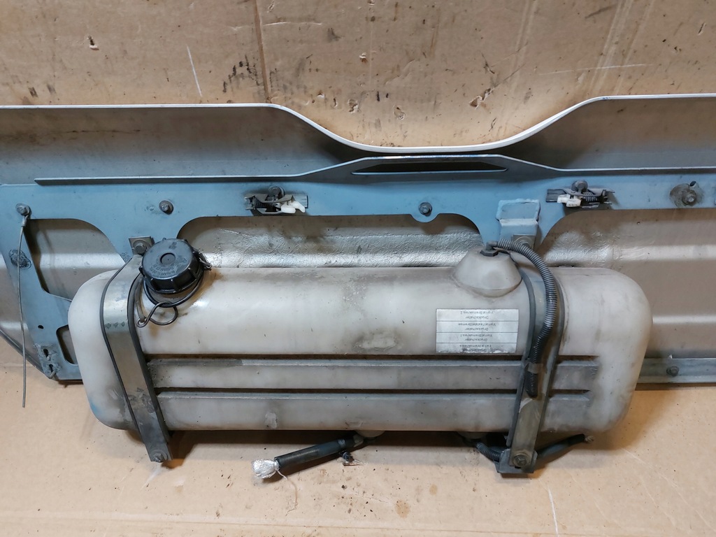 фото №11, Капот решётка радиатора man r313.363