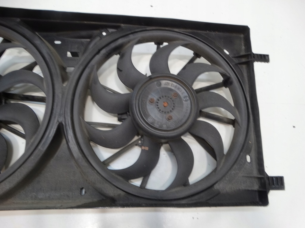 фото №7, Вентиляторы радиатора laguna iii 2.0dci 3136613327