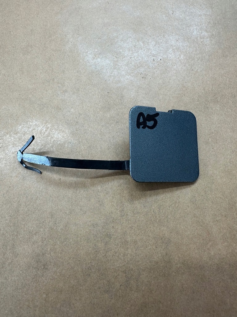 фото №1, Renault espace iv заглушка бампера задня 20101112