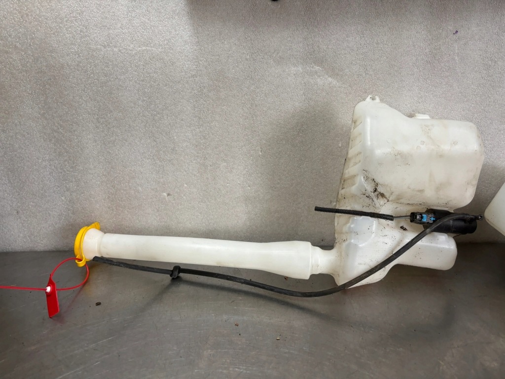 фото №1, Бак омывателя renault master iii 3 fl lift 2.3 dci 2891000023r