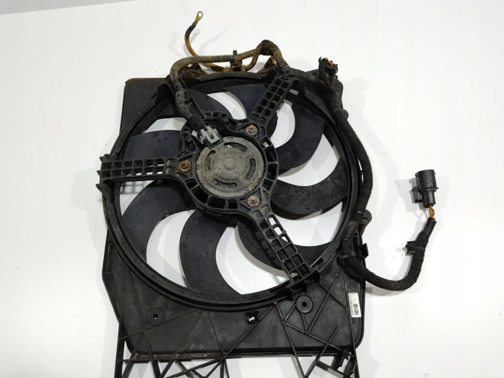 фото №11, Вентилятор радіатора opel corsa d 466119570 1,3.0 cdti oryg !!!