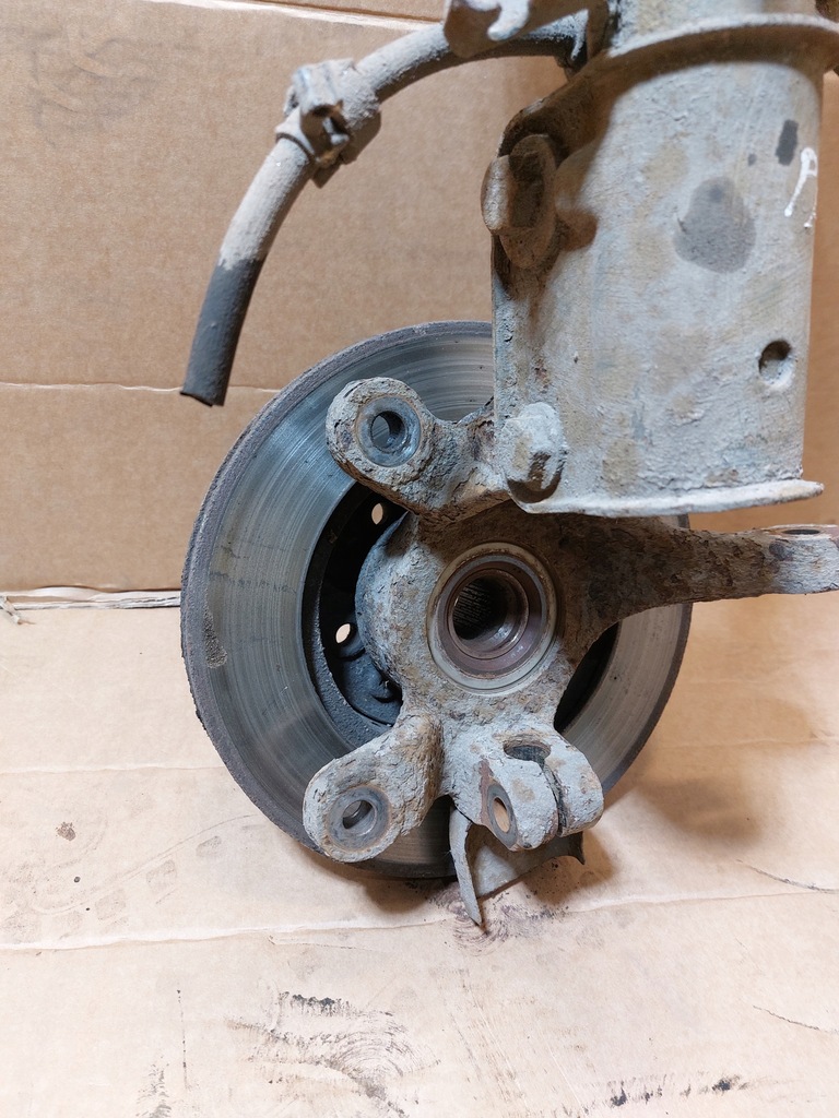 фото №8, Поворотный кулак амортизатор правый перед mercedes vito w638 2.3d