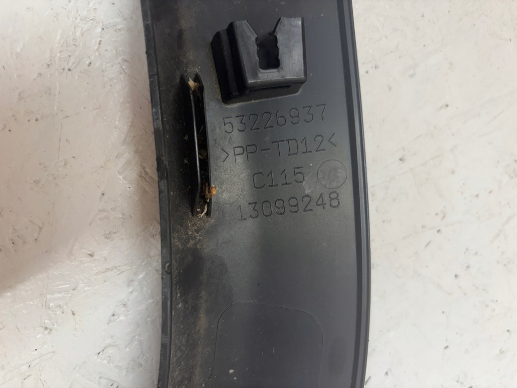 Jeep compass левая молдинг крыла перед передняя 53226937 в Украине