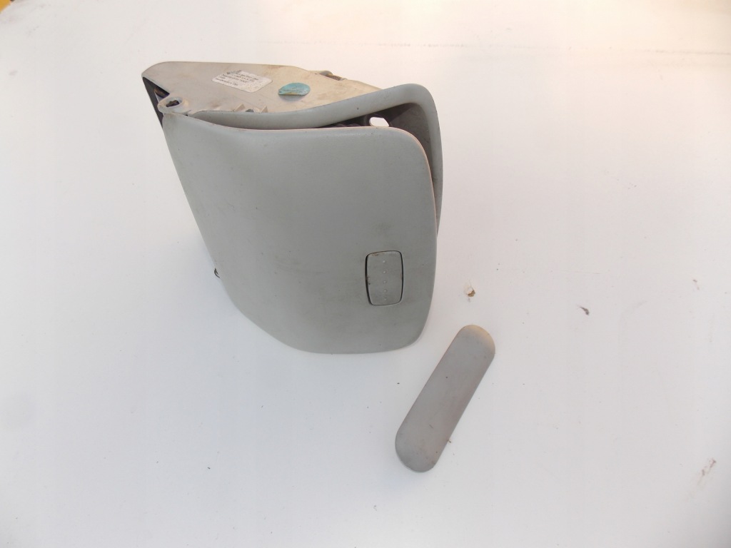 фото №1, Бардачок накладки на фари new beetle 1c0868839b 1c0868803