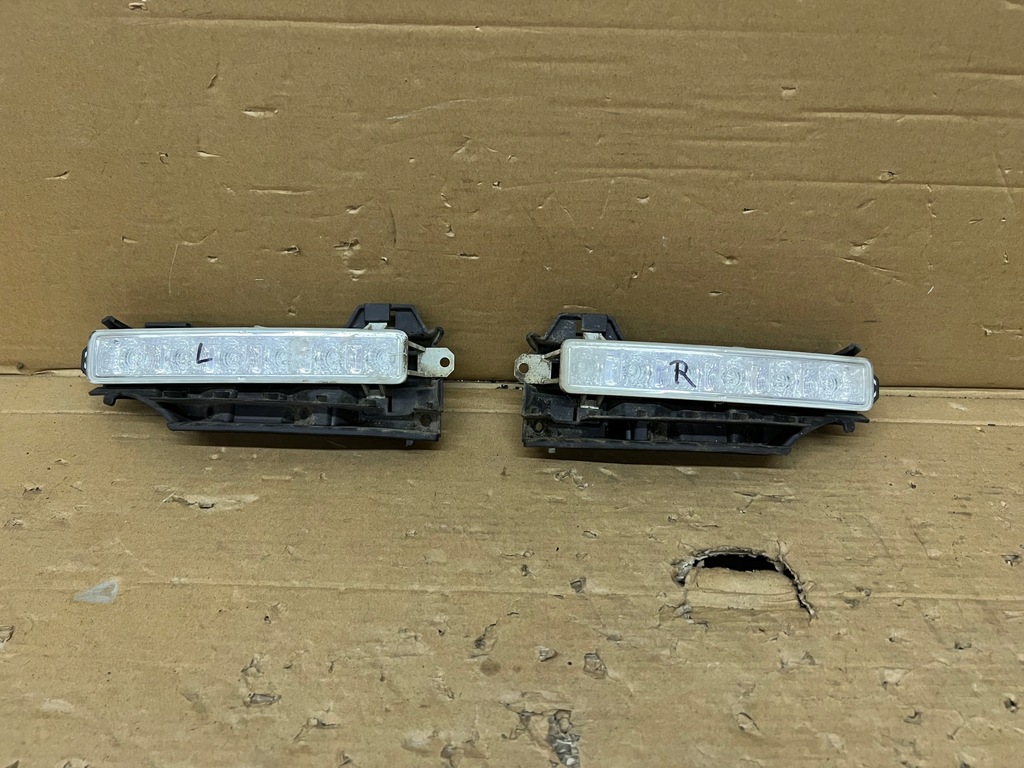 фото №1, Aygo ii 14-18 противотуманная фара led правый левый полный